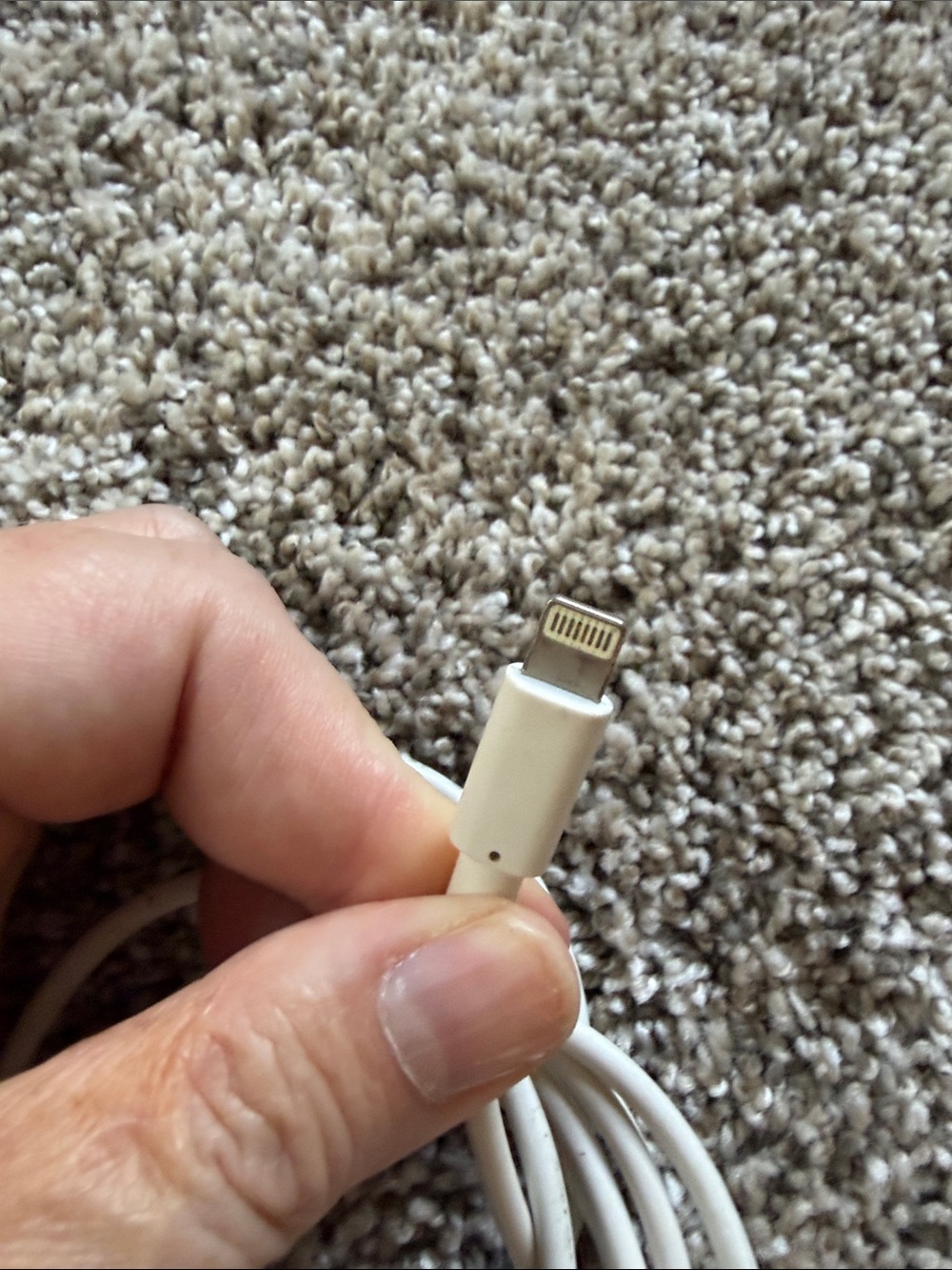 Apple White USB Charging Cables Bundle with USB Power Adapter - Picture 2 of 3